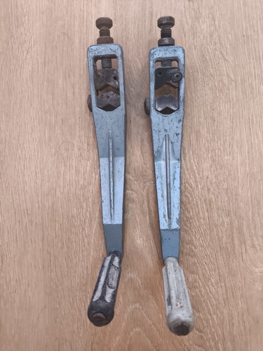 Two large pyro cable stripping - two,