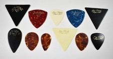 Lot of 11 Vintage Guitar Picks