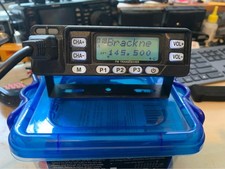 Leixen VV-898S Dual Band transceiver 136-174 MHz (VHF) and 400-470 MHz (UHF).