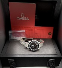  OMEGA Speedmaster Moonwatch
