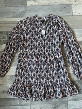 Mint Velvet Geo Print Ruffle