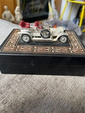 a Lesneys model of a 1907