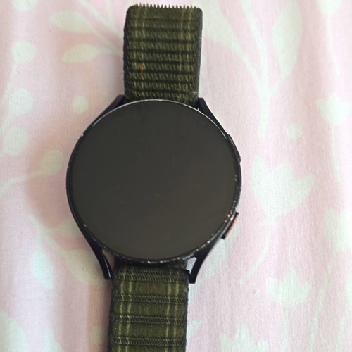 Galaxy watch with charger - watch,