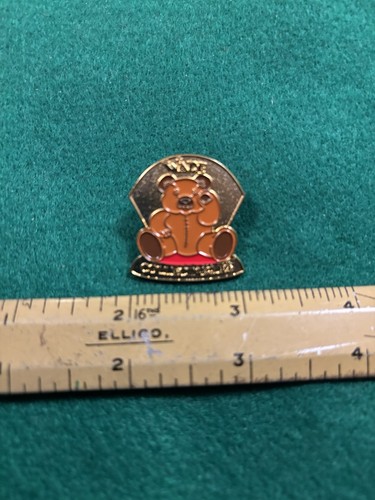 Wade collectables badge - wade,