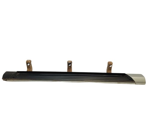 5360a323ha side skirt - side,