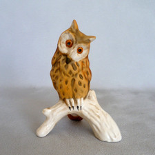 Goebel W Germany Owl on  Branch. Vintage No.315 Matte. 8cm Tall. Great condition