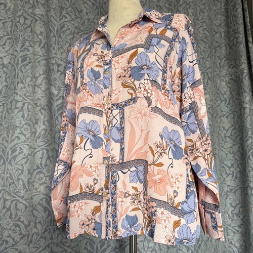 Women cotton traders smart - cotton,
