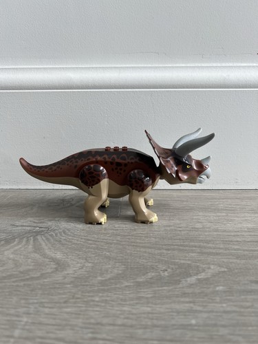 Lego dino triceratops dinosaur - triceratops,