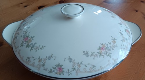 Royal doulton bone china - doulton,