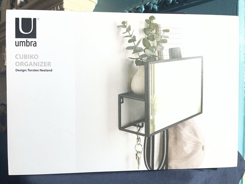 Umbra cubiko entryway - cubiko,
