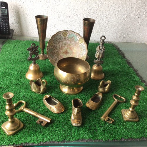Vintage brass ware decorative - ware,