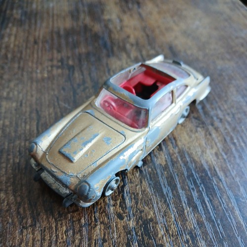 Corgi toys james bond 007 - corgi,