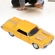 .1:32 PullBack Car Toy