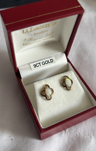 Carat gold opal stud - 9,