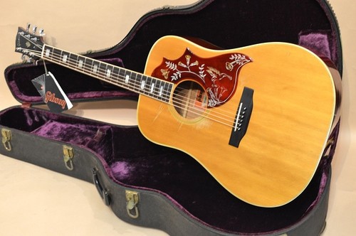 Gibson hummingbird custom - gibson,