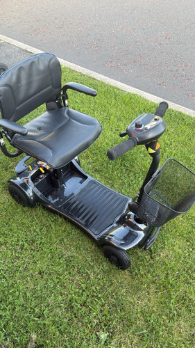 Black wheeled electric - black,