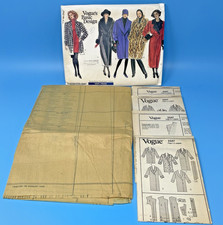 Vintage - Vogue's Basic Design