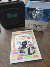 Cozmo Interstellar blue LIMITED EDITION Robot + Cubes + Charger + Case + Book