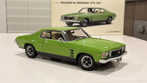 Autoart holden hj monaro - 1:18,