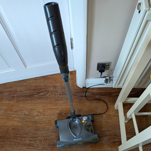 Gtech sw22 cordless floor - 7.4v,