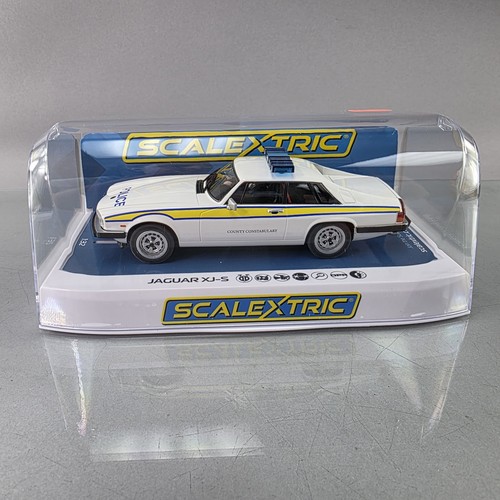 Scalextric c4224 jaguar - c4224,