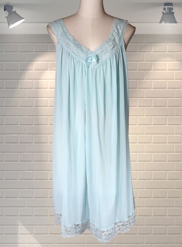 Vintage 1960s beautiful blue - beautiful,