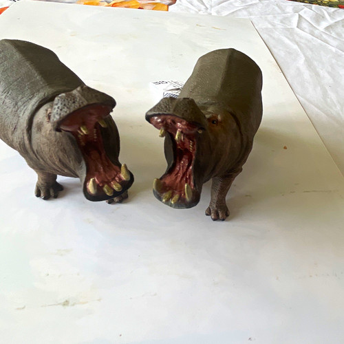 Collectables a pair of - c&n,