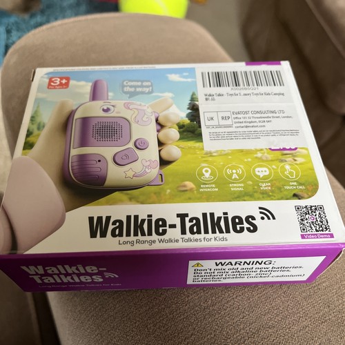 Long range walkie talkies for