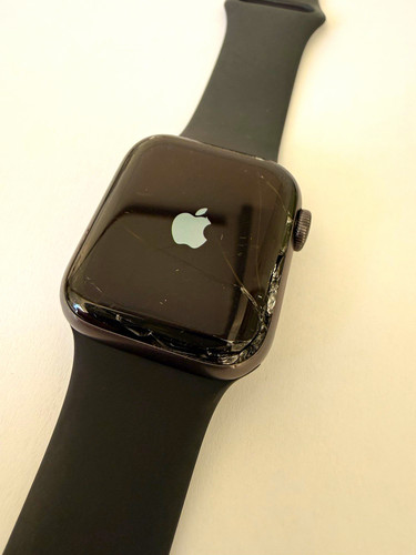 Apple watch series 40mm - 6,