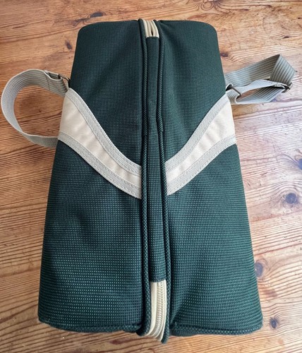 Concept picnic insulated wine - picnic,