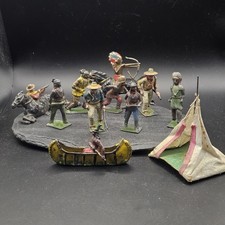Vtg Metal Lead  Figurines