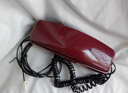 Wall mounted telephone colour - wall-mounted,