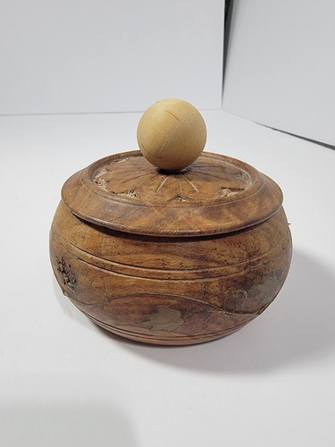 Wooden trinket box - box, carved