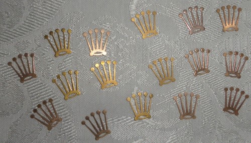 Vintage lot crown - 16,
