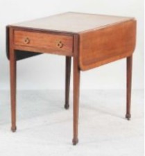 Urgent sale Offer welcome small Pembroke antique table folds extending Georgian