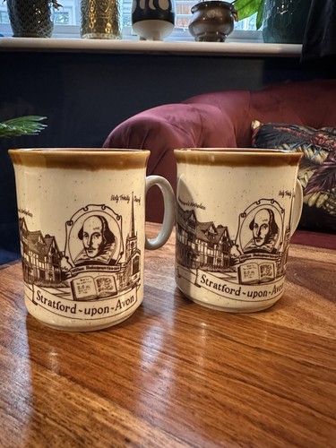 Pair vintage - of,