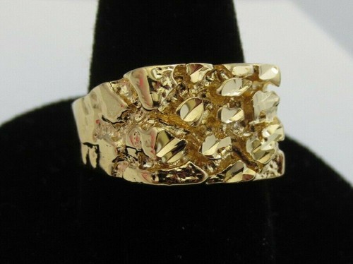 Size mens 14kt gold - 10,