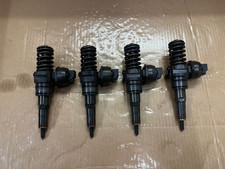 VW GOLF MK5  2008  1.9 TDI  SET X4 BOSCH DIESEL INJECTORS 038130073AG