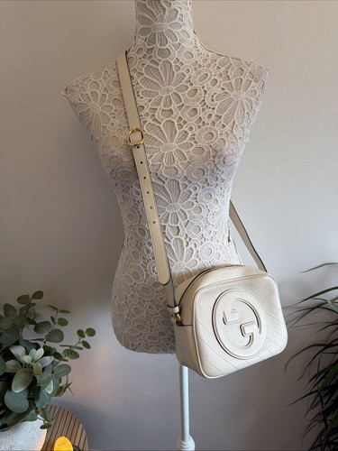 Gucci hand bag crossbody - hand,