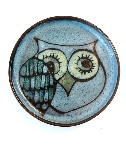 Wellhouse pottery owl dish - pottery, by