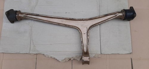 Top triangle rear suspension - triangle,