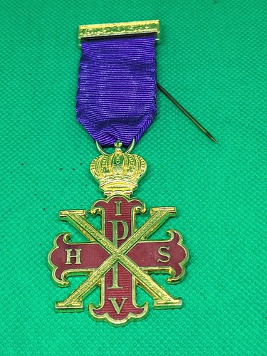 Masonic regalia red - cross, of