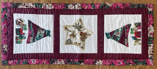 Christmas table runner maroon - runner,