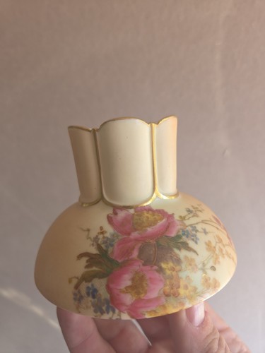 Royal worcester blush vase - royal,