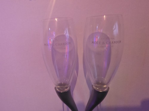 Moet chandon pair of - &,