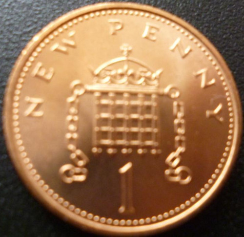 1971 one new penny piece - 1971,