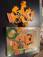 VINTAGE Avon 1970’s Toofie