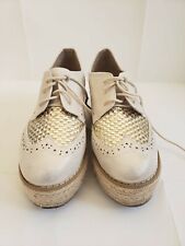 Women beautiful pale yellow/gold platform shoes, never worn