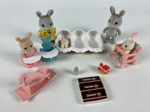 Sylvanian families baby sitter - families,