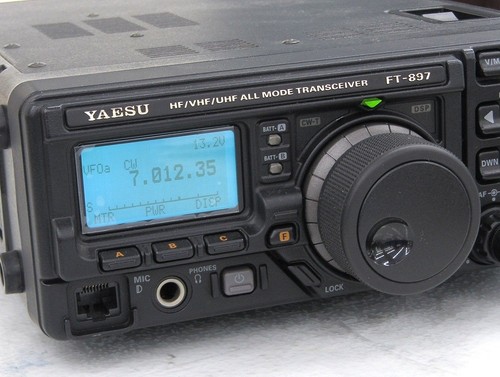 Yaesu ft897 144 430mhz - ft897, hf/50/144/430mhz
